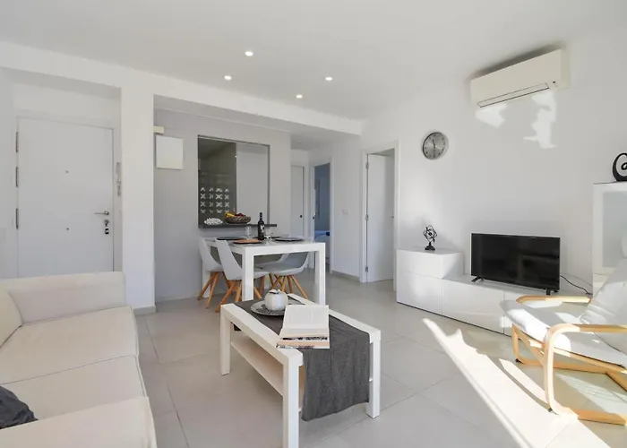 Sunnybeach By Aguilarent Apartament