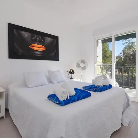 Sunnybeach By Aguilarent *